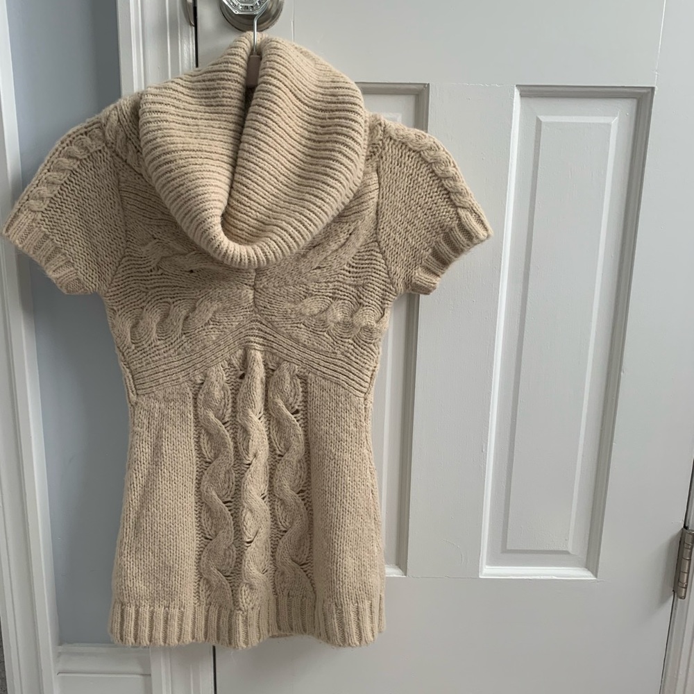 BCBG shirt sleeve sweater